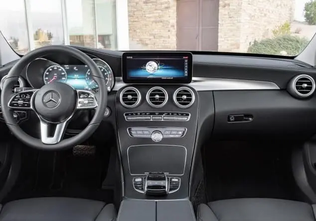 Angebotsdetails Mercedes-Benz C-Klasse 180d, T-Modell, Automatik, Navigation schwarz