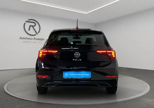 Angebotsdetails Volkswagen Polo 1.0 TSI Life / Schwarz (Deep Black Perleffekt)