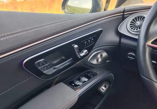 Angebotsdetails Mercedes-Benz EQS 450+ Obsidianschwarz Metallic