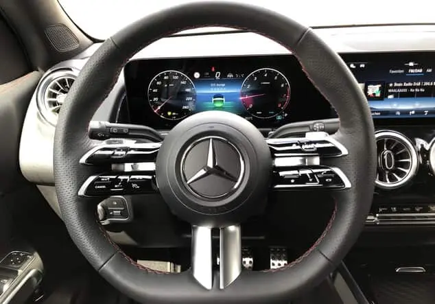 Angebotsdetails Mercedes-Benz GLB 200 ++sofort verfügbar++ Silberlack hightechsilber