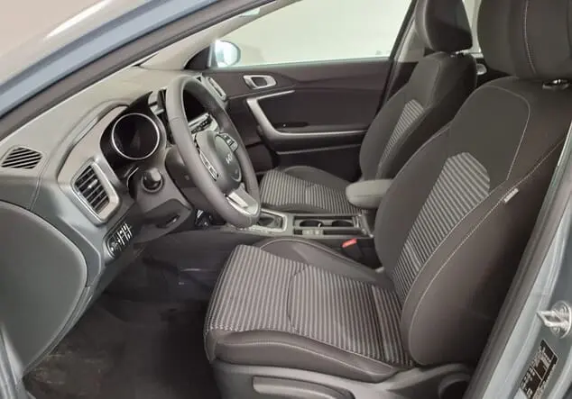 Angebotsdetails Kia XCeed Kia Xceed MY26 1.0 T-GDI MHEV 85 kW (115 PS) 7-Gang-DCT Lunarsilber Metallic