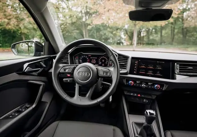 Angebotsdetails Audi A1 Sportback 25 TFSI Mythosschwarz Metallic