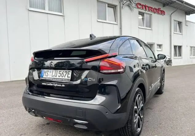 Angebotsdetails Citroen eC4 136 Shine Perla-Nera-Schwarz