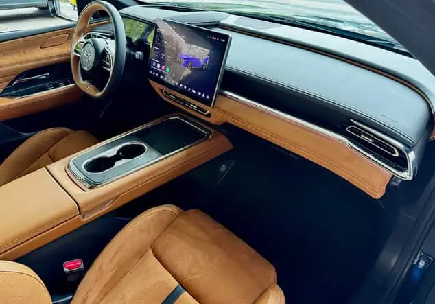 Angebotsdetails Mazda 6E 6e 258PS TAKUMI PLUS*SONY*PANO Deep Crystal Blue