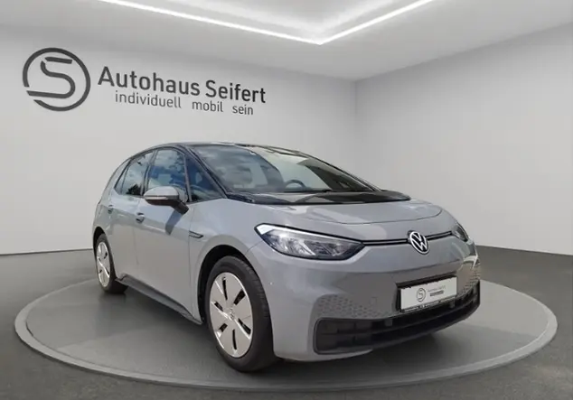 Angebotsdetails Volkswagen ID.3 Life Pro Performance *Wï¿½rmep.*Winterrï¿½der* Grau (Mondsteingrau )
