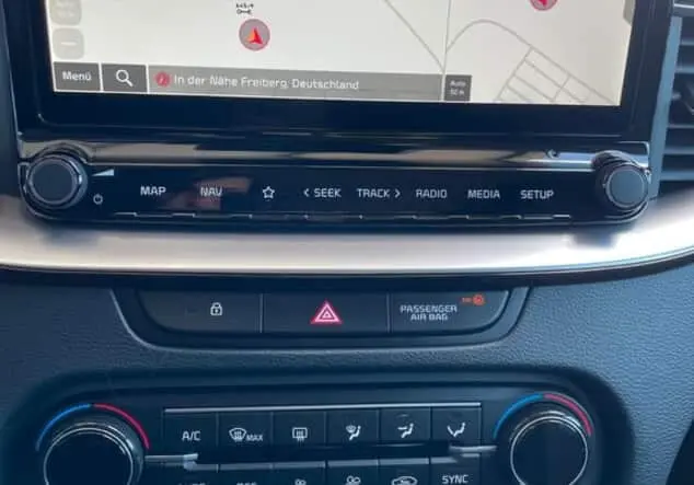 Angebotsdetails Kia Ceed Sporty Wagon Sportswagon Vision Komf+ Grau (DARK PENTA METAL M)