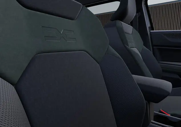 Angebotsdetails Dacia Duster hybrid 155 Extreme Perlmutt-Schwarz Metallic