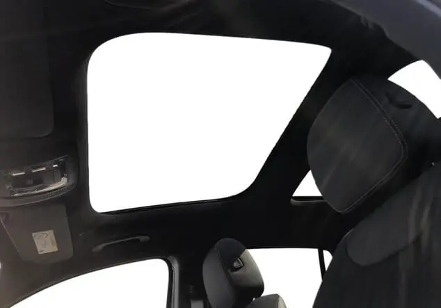 Angebotsdetails Mercedes-Benz GLA 220 d 4MATIC ++sofort verfügbar++ Metalliclack kosmosschwarz