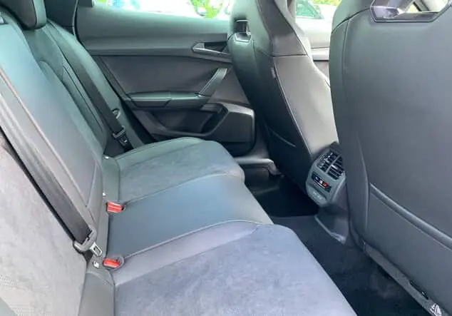 Angebotsdetails Cupra Formentor VZ 2.0 TSI 245 kW (333 PS) 7-Gang 4Drive Schwarz, Grau und Weiß