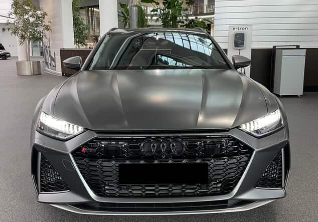Angebotsdetails Audi RS6 Performance Daytonagrau matt