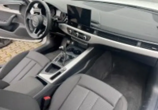 Angebotsdetails Audi A4 35 TFSI NAVI, Rückfahrkamera, Allwetterreifen Brillantschwarz