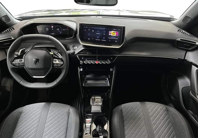 Angebotsdetails Peugeot 2008 Allure 1.2 Pure Grau/typ aussenverkleidung-lackierung
