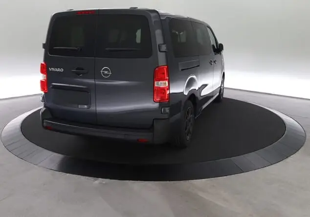 Angebotsdetails Opel Vivaro Opel Vivaro Kombi 9-Sitzer Lang 2.0 BlueHDi 180 130 kW (177 PS) 8-Gang Automatikgetriebe Merkur-Grau (Metallic)