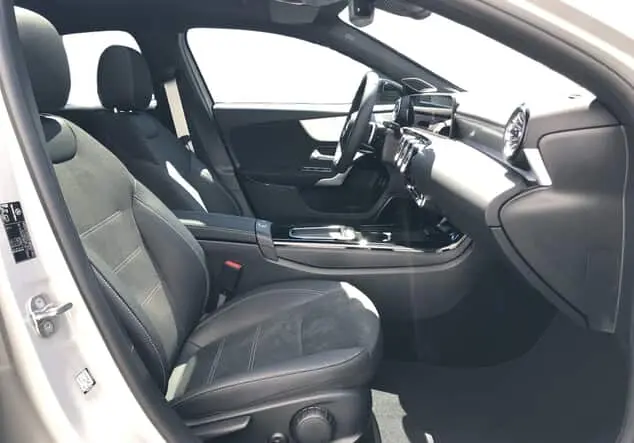 Angebotsdetails Mercedes-Benz A 250 4MATIC Limousine ++sofort verfügbar++ Manufaktur lack manufaktur alpingrau uni