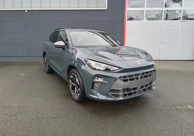 Angebotsdetails Cupra Terramar Cupra Terramar VZ 2.0 TSI 195 kW (265 PS) 7-Gang-DSG 4Drive Fiord Blau