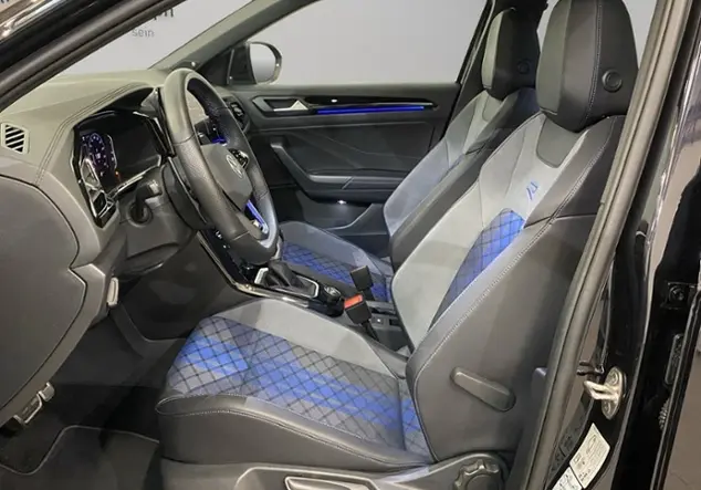 Angebotsdetails Volkswagen T-Roc R 2.0 TSI 4Motion / Schwarz (Deep Black Perleffekt)