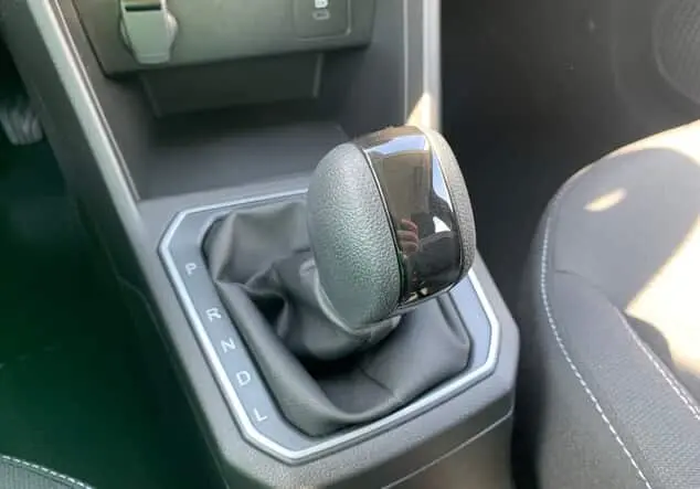 Angebotsdetails Dacia Sandero Journey TCe 90 Automatik Grau