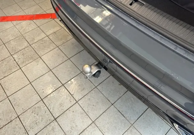 Angebotsdetails Volkswagen Tiguan 2.0TDI R-Line 4Motion IQ-Drive Rf Grau (Delfingrau Metallic)