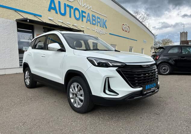 Angebotsdetails BAIC X35 FASHION 1.5T 6MT 2WD PDC+KLIMA+BT Weiß