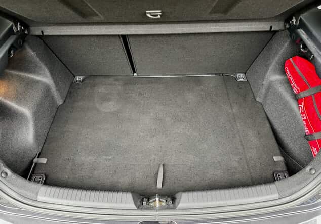 Angebotsdetails Kia Ceed Vision (E5B) WINCHESTERGRAU MET.