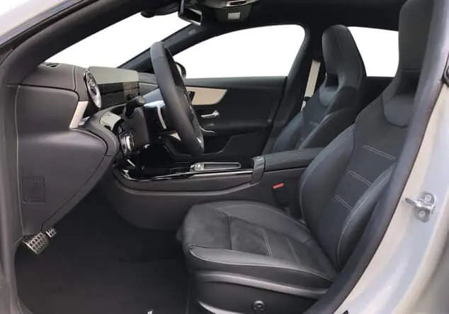 Angebotsdetails Mercedes-Benz CLA 200 Shooting Brake ++verfügbar ab 27.09.25++ Grau manufaktur lack manufaktur alpingrau uni