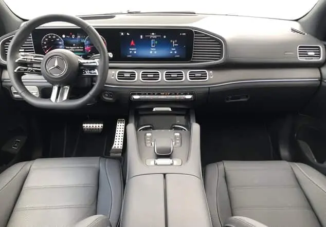 Angebotsdetails Mercedes-Benz GLE 450 4MATIC ++verfügbar ab 27.09.25++ grün metallic smaragdgrün