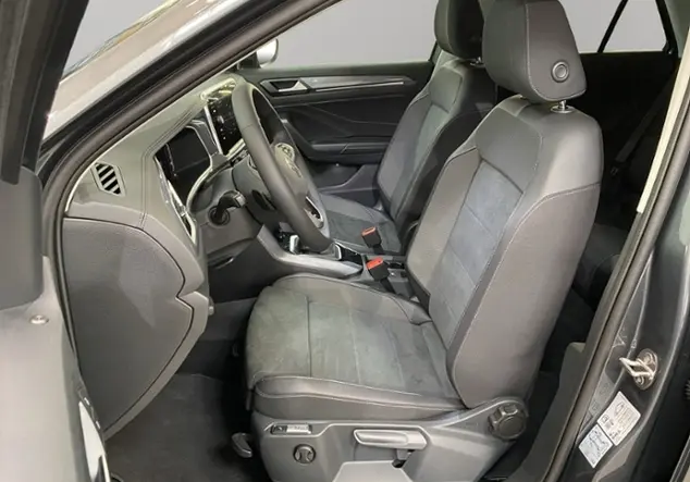 Angebotsdetails Volkswagen T-Roc Style 1.5 TSI STANDHEIZUNG Grau (Indiumgrau Metallic)