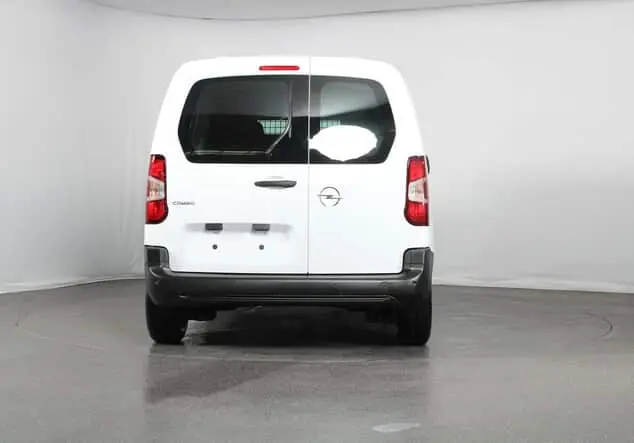 Angebotsdetails Opel Combo Opel Combo Cargo L1 mit normaler Nutzlast 1.5 Diesel 75 kW (102 PS) 6-Gang Kaolin Weiß