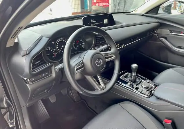 Angebotsdetails Mazda CX-30 CX-30 X186 HOMURA*PREMIUM-P*360°KAMERA*CARPLAY* Jet Black