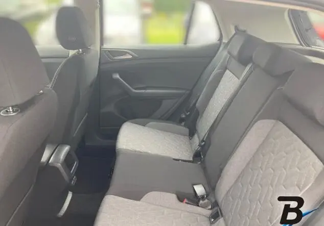 Angebotsdetails Volkswagen T-Cross 1.0 TSI Life RfK NaviVor Schwarz