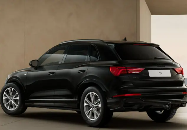 Angebotsdetails Audi Q3 Mythosschwarz Metallic