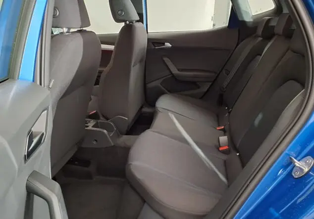 Angebotsdetails Seat Arona Seat Arona FR 1.5 TSI 110 kW (150 PS) 7-Gang-DSG Saphire Blau Metallic