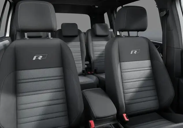 Angebotsdetails Volkswagen Touran Volkswagen Touran Highline R-Line 1.5 TSI 110 kW (150 PS) 7-Gang-DSG Onyx-Weiß Perleffekt