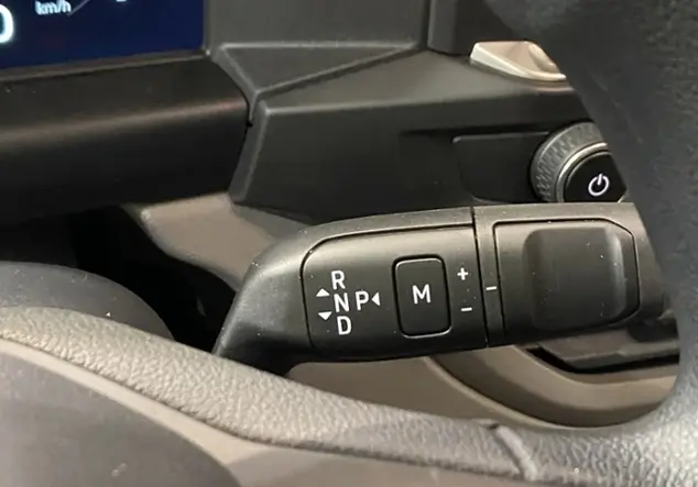 Angebotsdetails Volkswagen T7 Transporter Kombi 2.0 TDI 8-Gang-Automatikget WeiÃ (Clear White)