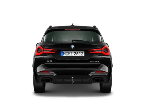 Angebotsdetails BMW X3 BMW X3 xDrive 20d M Sport Saphirschwarz metallic