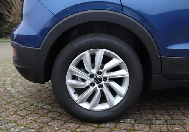 Angebotsdetails Volkswagen T-Cross 1.0 TSI LIFE *ACC*Kamera*APP Reef Blue Metallic