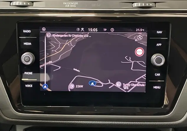 Angebotsdetails Volkswagen Touran Comfortline 1.5 TSI KLIMA NAVI AL Schwarz (Grenadillschwarz Metallic)