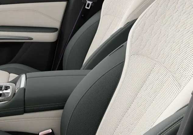 Angebotsdetails BMW X7 xDrive40i Black Sapphire metallic