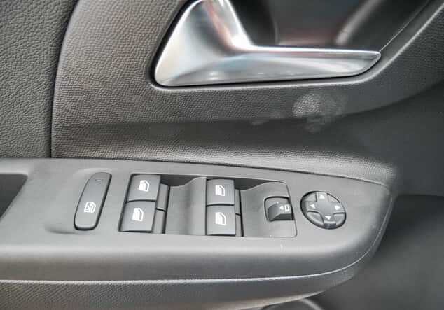 Angebotsdetails Opel Corsa GS-Line Graumetallic