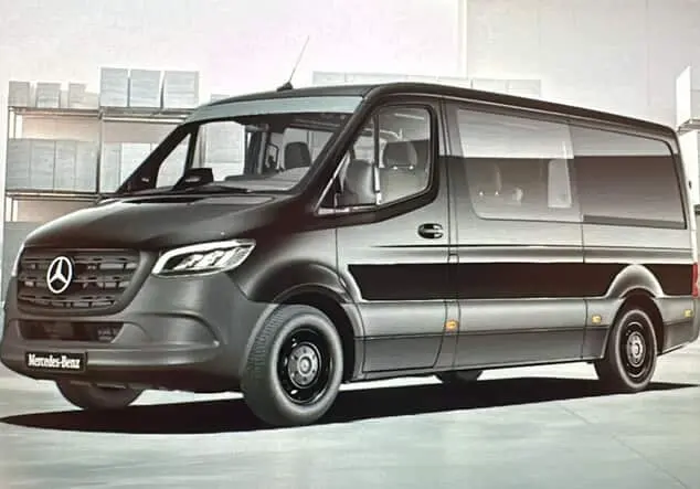 Angebotsdetails Mercedes-Benz Sprinter Sprinter 319 CDI Navigation Ahk Automatik Standheizung Schwarz