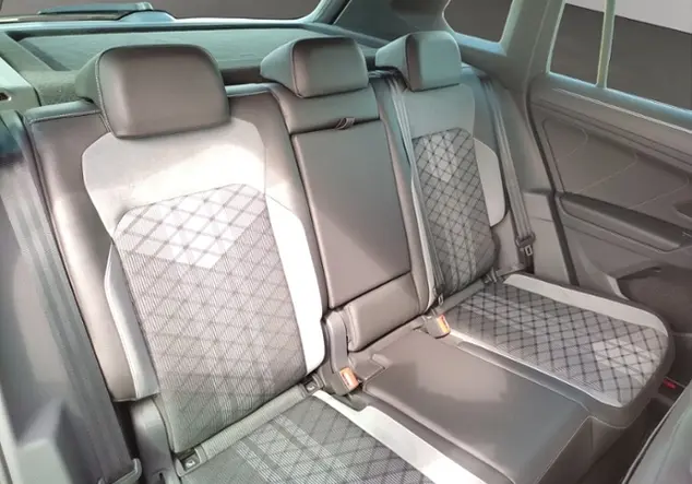 Angebotsdetails Volkswagen Tiguan R-Line 2.0 TDI 4Motion Grau (Delfingrau Metallic)