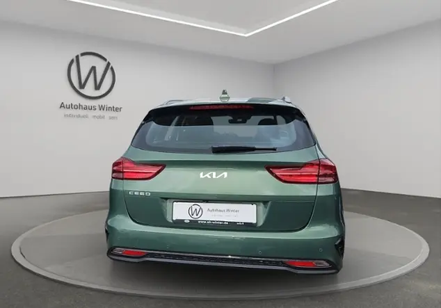 Angebotsdetails Kia Ceed Sportswagon Spirit Grï¿½n ((EXG) EXPERIENCE GREEN M)