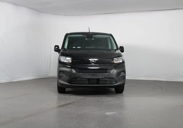 Angebotsdetails Opel Combo Opel Combo Cargo L1 mit normaler Nutzlast 1.5 Diesel 75 kW (102 PS) 6-Gang Karbon Schwarz Metallic