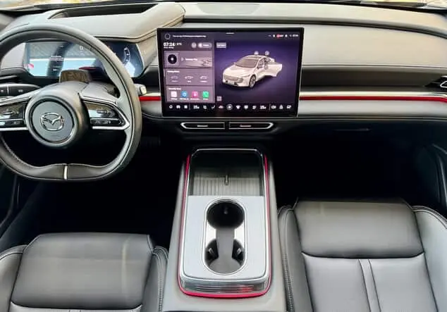 Angebotsdetails Mazda 6E 6e 258PS TAKUMI*LEDER-S*PANO MELTING COPPER M