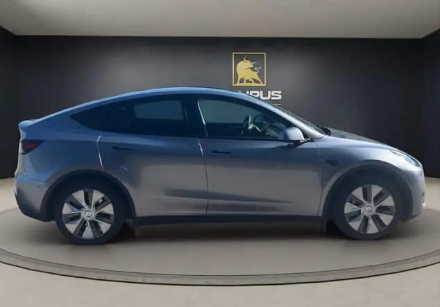 Angebotsdetails Tesla Model Y Quicksilver