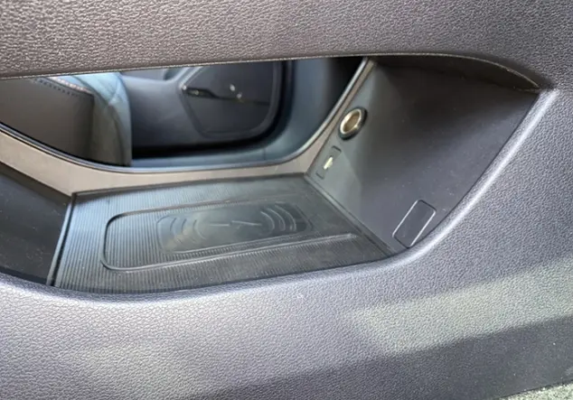 Angebotsdetails Elaris BEO 86 kW Innovationspaket LEDER ALU Blau (dunkelblau)