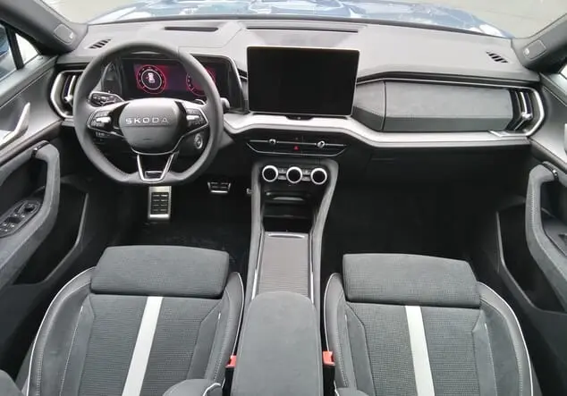 Angebotsdetails Skoda Kodiaq Skoda Kodiaq Sportline 2.0 TDI 142 kW (193 PS) 7-Gang-DSG Race-Blau Metallic