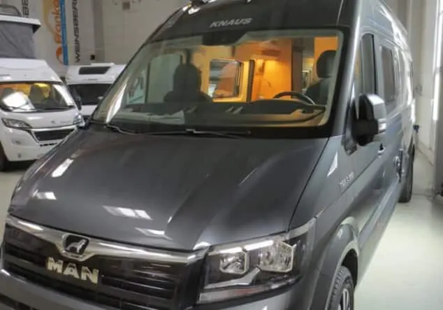 Angebotsdetails KNAUS BoxDrive 680 ME Schwarz
