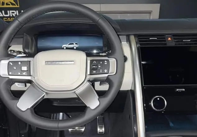 Angebotsdetails Land Rover Discovery Dynamic HSE D300 AWD*PANO*AHK carpathian-grey