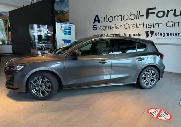Angebotsdetails Ford Focus ST-Line X Grau